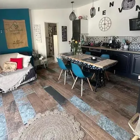 Adorable Avec Piscine * Estézargues