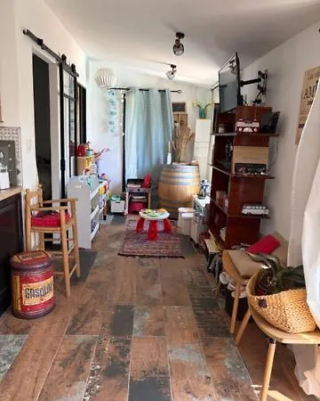 Adorable Avec Piscine Appartement