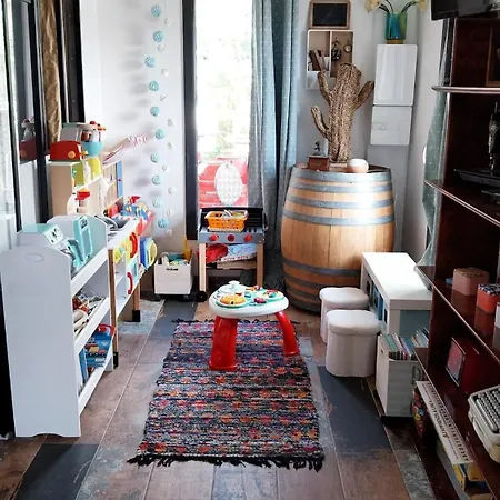Adorable Avec Piscine Appartement Estézargues
