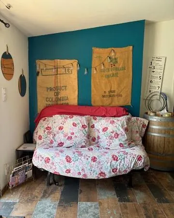 Adorable Avec Piscine Estézargues