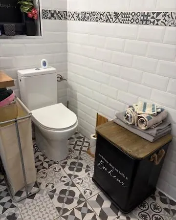 Adorable Avec Piscine Appartement