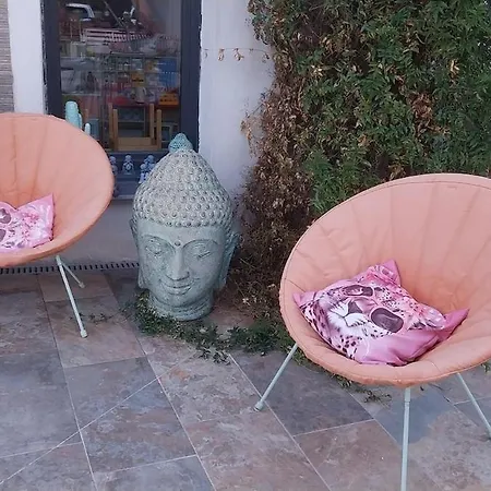 Adorable Avec Piscine Appartement